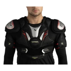 Bauer Axelskydd Vapor Fly40 Sr