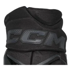 CCM Hockeyhandskar Jetspeed FT8 Pro Jr Black/Black